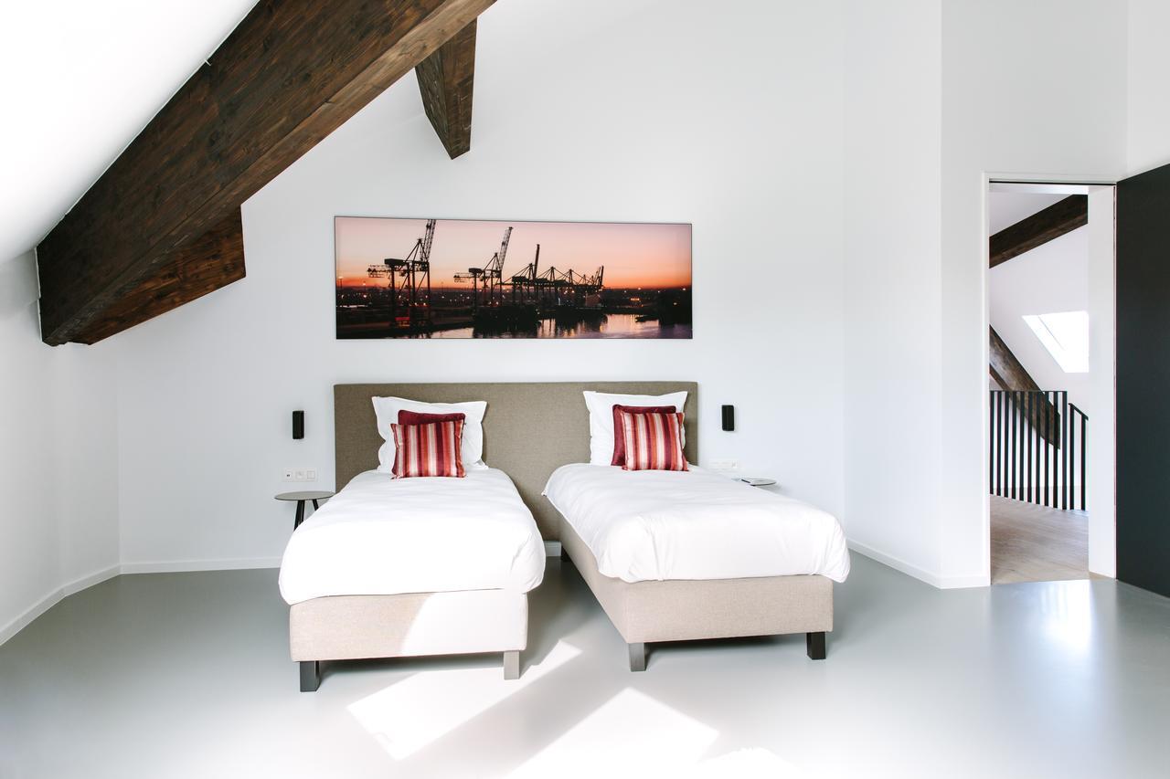 TRUST Hotel Beveren  Buitenkant foto